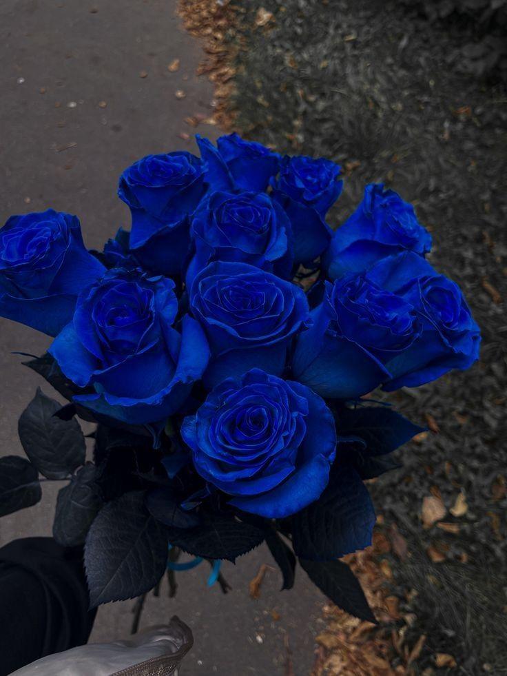 Current Evening Shade workshop space where corporate flower arrangements are designed and prepared for business delivery